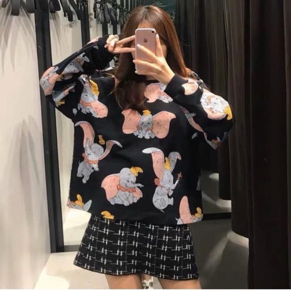 Zara Disney Dumbo Sweatshirt Size L NWT - SOLD OUT - Picture 2 of 8